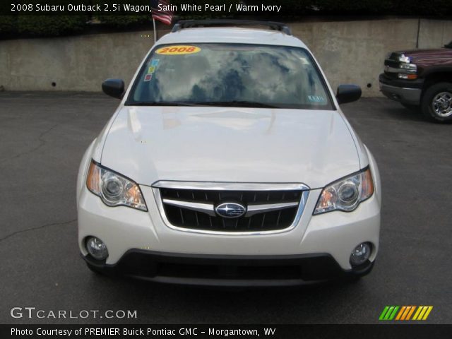 2008 Subaru Outback 2.5i Wagon in Satin White Pearl