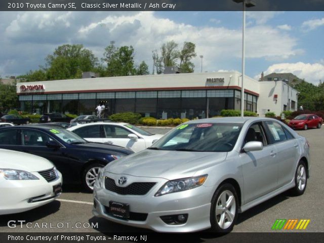 2010 Toyota Camry SE in Classic Silver Metallic