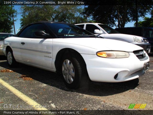 1996 Chrysler Sebring JX Convertible in Bright White