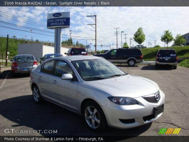 2006 Mazda MAZDA3 i Sedan in Sunlight Silver Metallic