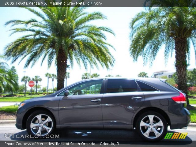 2009 Toyota Venza V6 in Magnetic Gray Metallic