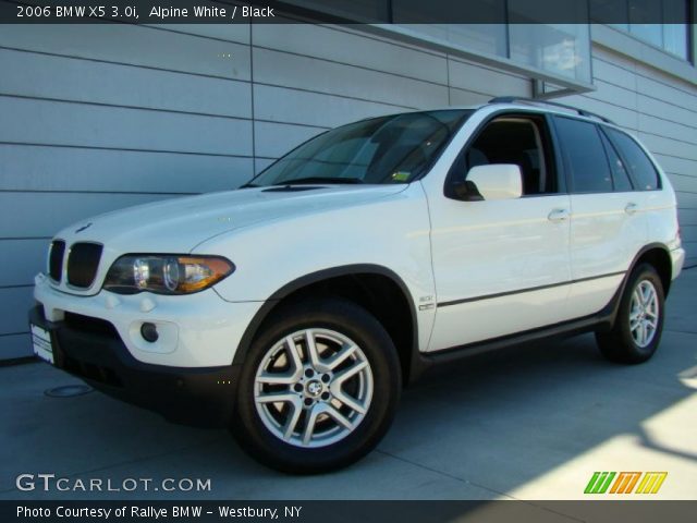 2006 BMW X5 3.0i in Alpine White