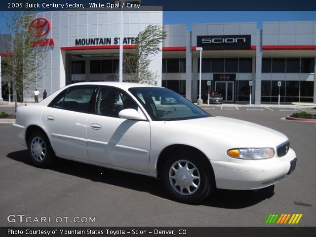 2005 Buick Century Sedan in White Opal