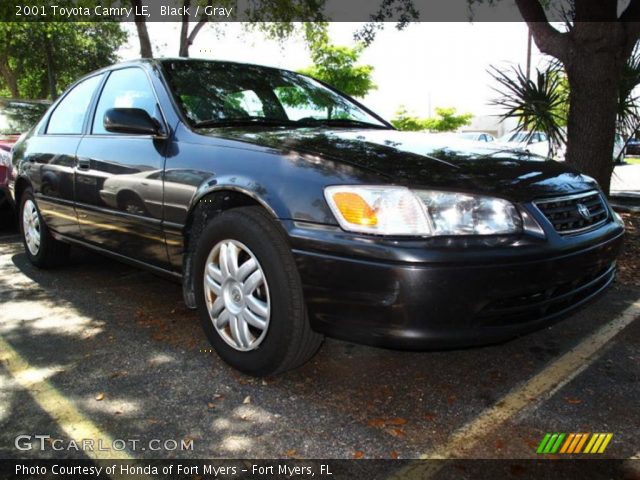 2001 Toyota Camry LE in Black