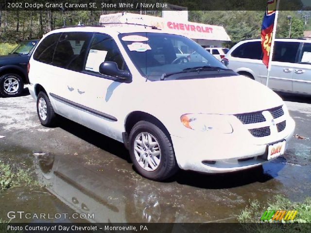 2002 Dodge Grand Caravan SE in Stone White