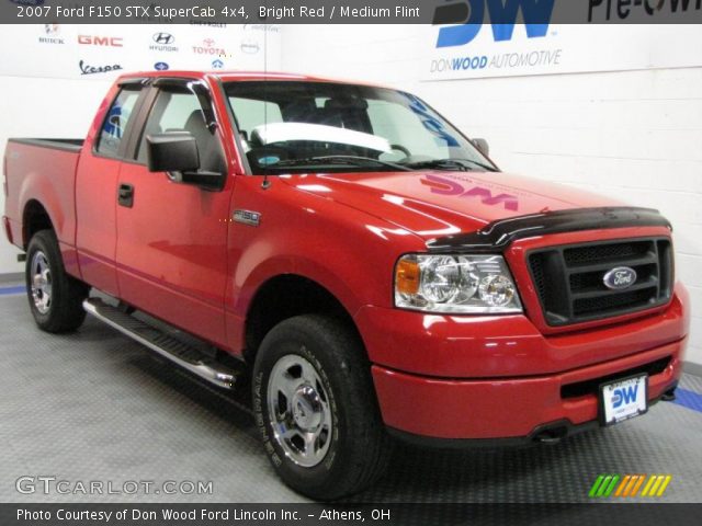 2007 Ford F150 STX SuperCab 4x4 in Bright Red