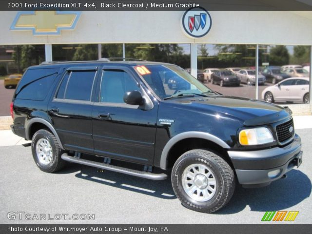 2001 Ford Expedition XLT 4x4 in Black Clearcoat