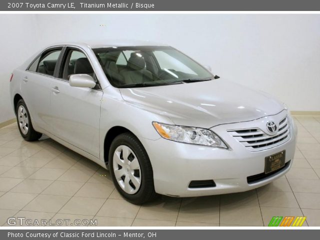2007 Toyota Camry LE in Titanium Metallic