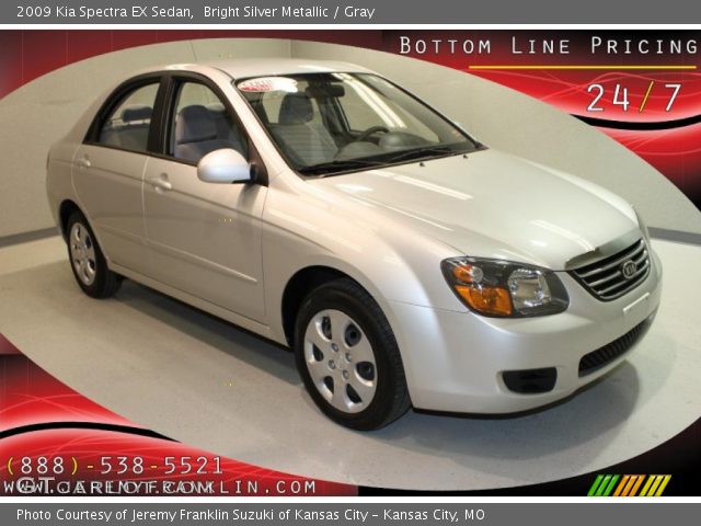 2009 Kia Spectra EX Sedan in Bright Silver Metallic