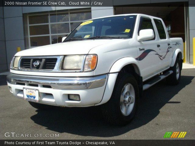 2000 Nissan Frontier SE Crew Cab in Cloud White