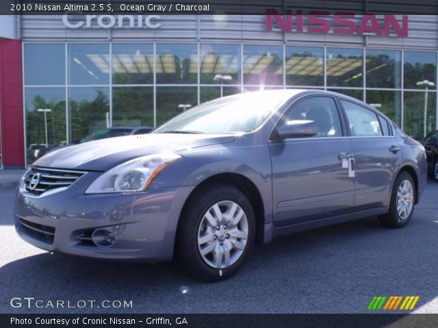 2010 Nissan Altima 2.5 S in Ocean Gray