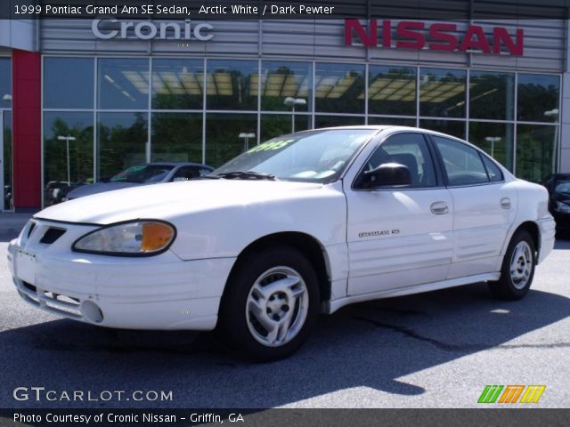1999 Pontiac Grand Am SE Sedan in Arctic White