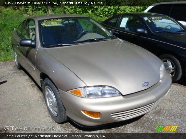1997 Chevrolet Cavalier Coupe in Sandrift Metallic