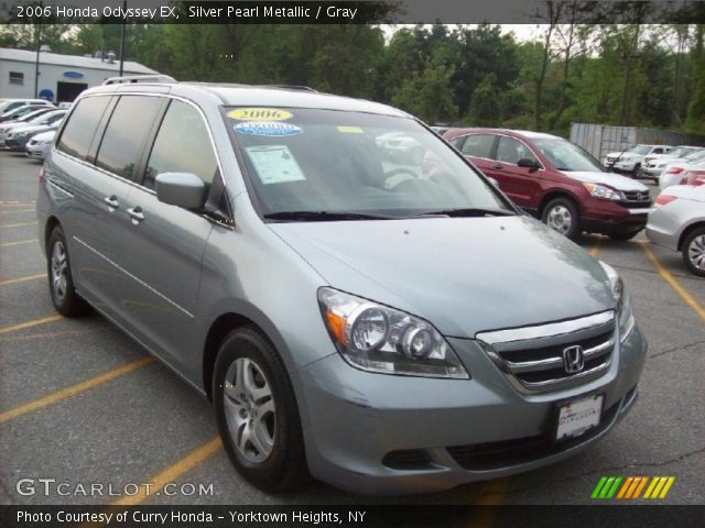 2006 Honda Odyssey EX in Silver Pearl Metallic