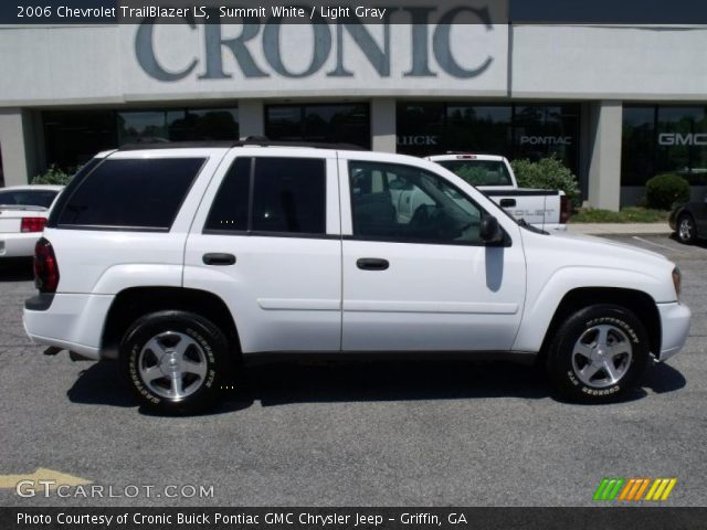2006 Chevrolet TrailBlazer LS in Summit White