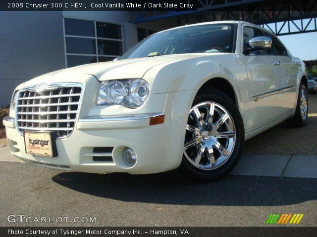 2008 Chrysler 300 C HEMI in Cool Vanilla White