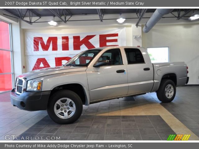 2007 Dodge Dakota ST Quad Cab in Bright Silver Metallic