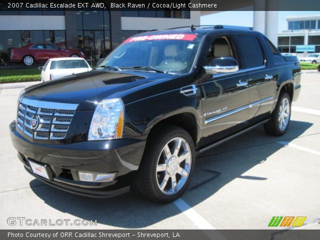 2007 Cadillac Escalade EXT AWD in Black Raven