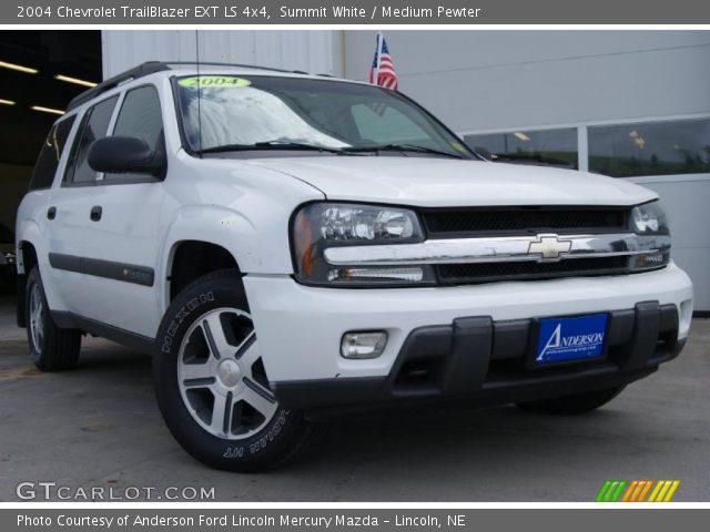 2004 Chevrolet TrailBlazer EXT LS 4x4 in Summit White