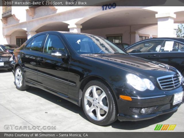 2007 Mercedes-Benz C 230 Sport in Black