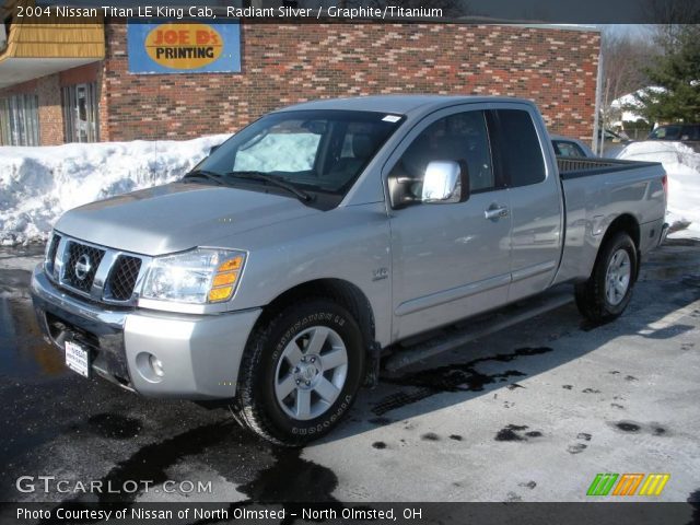 2004 Nissan Titan LE King Cab in Radiant Silver