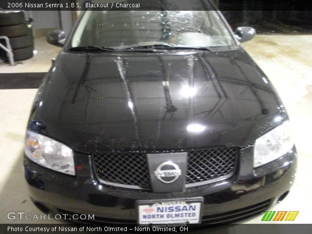 2006 Nissan Sentra 1.8 S in Blackout