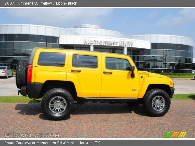 2007 Hummer H3  in Yellow