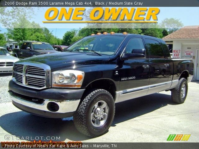 2006 Dodge Ram 3500 Laramie Mega Cab 4x4 in Black