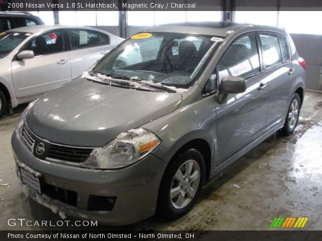 2008 Nissan Versa 1.8 SL Hatchback in Magnetic Gray