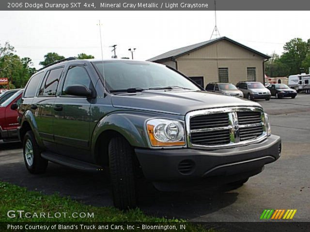 2006 Dodge Durango SXT 4x4 in Mineral Gray Metallic