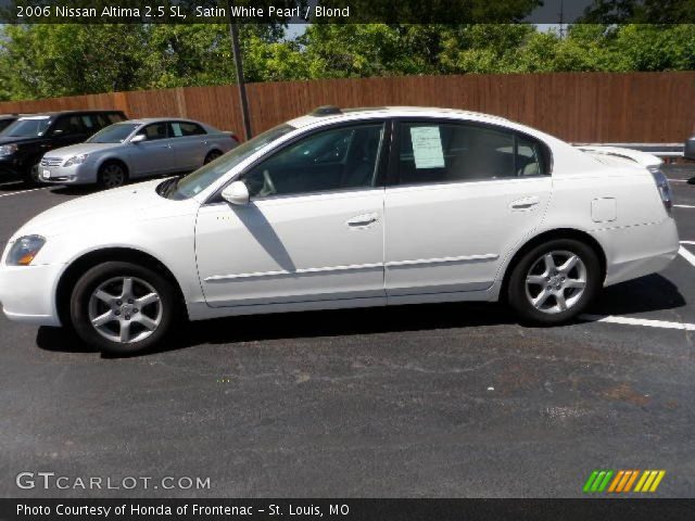 2006 Nissan Altima 2.5 SL in Satin White Pearl