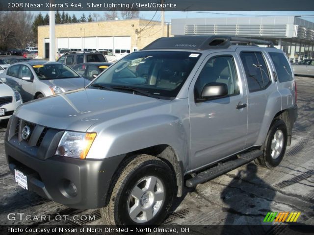 2008 Nissan Xterra S 4x4 in Silver Lightning