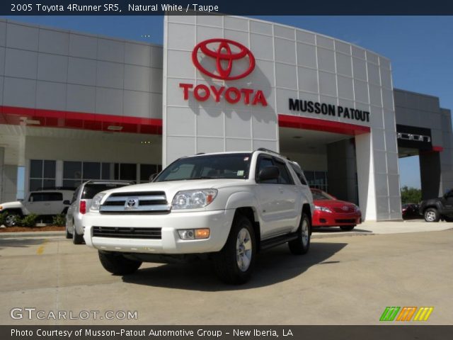 2005 Toyota 4Runner SR5 in Natural White
