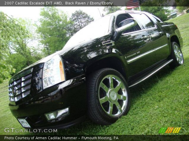 2007 Cadillac Escalade EXT AWD in Black Raven