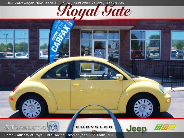 2004 Volkswagen New Beetle GL Coupe in Sunflower Yellow