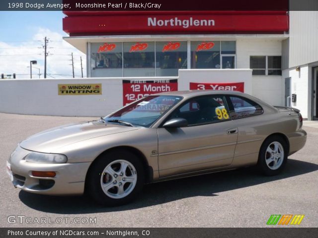 1998 Dodge Avenger  in Moonshine Pearl