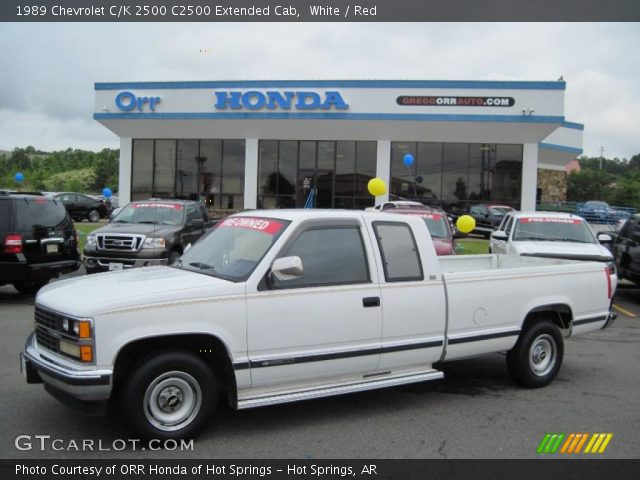 1989 Chevrolet C/K 2500 C2500 Extended Cab in White