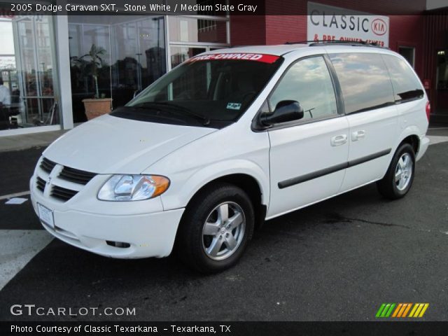 2005 Dodge Caravan SXT in Stone White