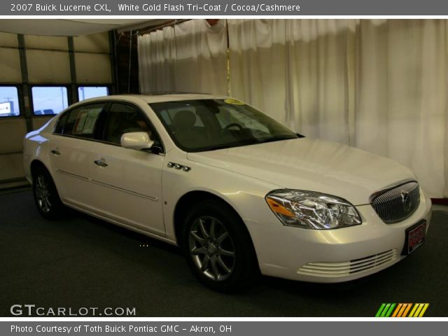 2007 Buick Lucerne CXL in White Gold Flash Tri-Coat