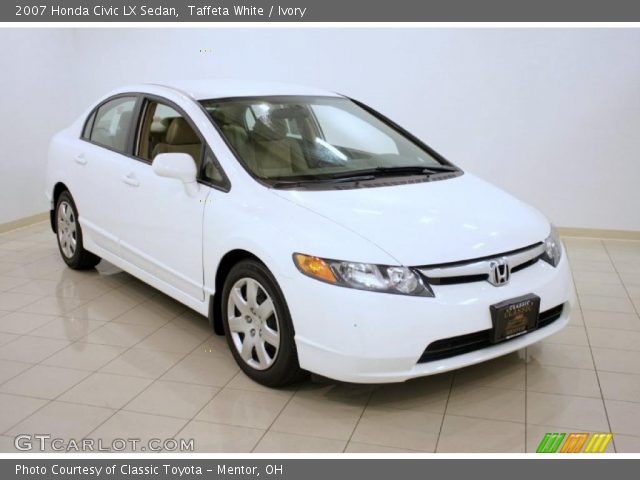 2007 Honda Civic LX Sedan in Taffeta White
