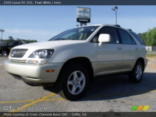 2000 Lexus RX 300 in Pearl White