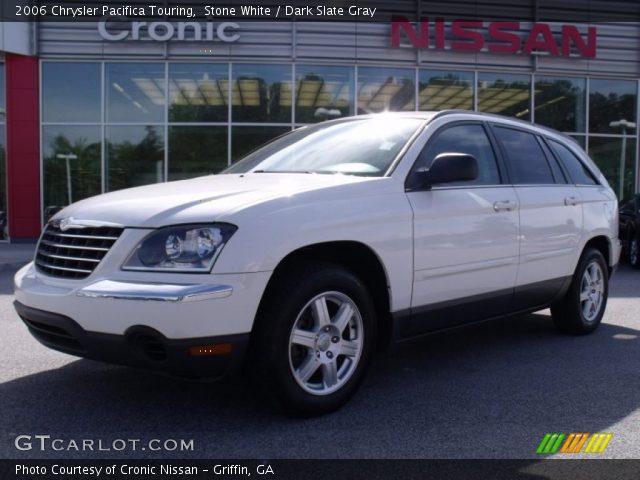 2006 Chrysler Pacifica Touring in Stone White