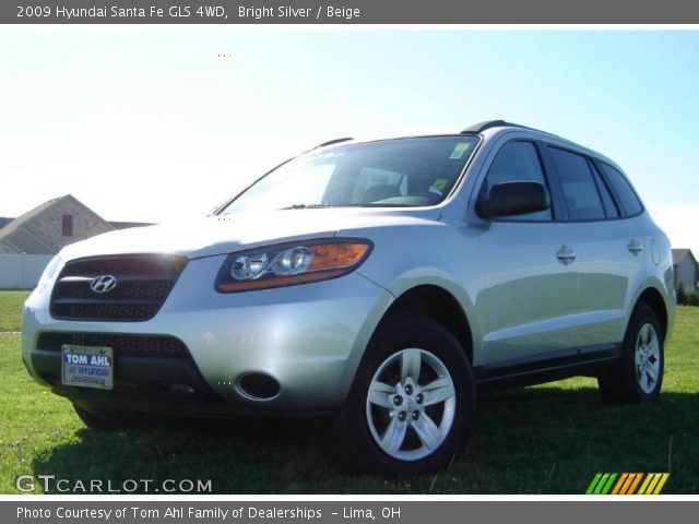 2009 Hyundai Santa Fe GLS 4WD in Bright Silver