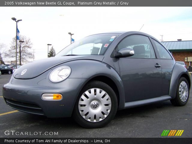 2005 Volkswagen New Beetle GL Coupe in Platinum Grey Metallic