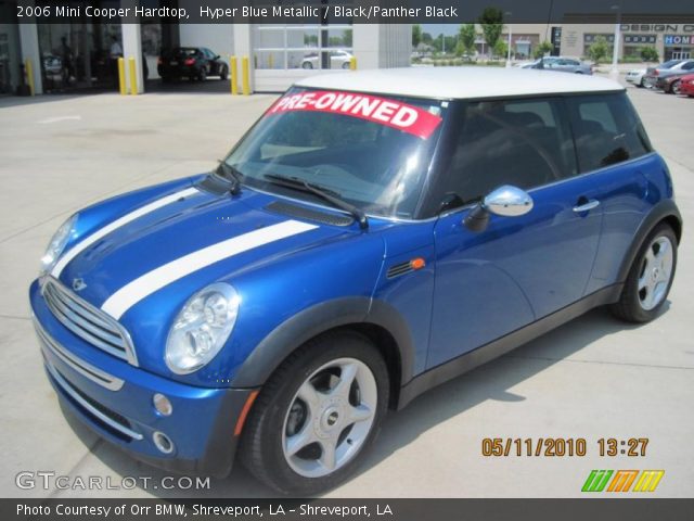 2006 Mini Cooper Hardtop in Hyper Blue Metallic