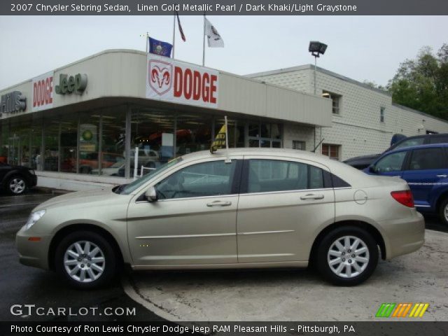 2007 Chrysler Sebring Sedan in Linen Gold Metallic Pearl