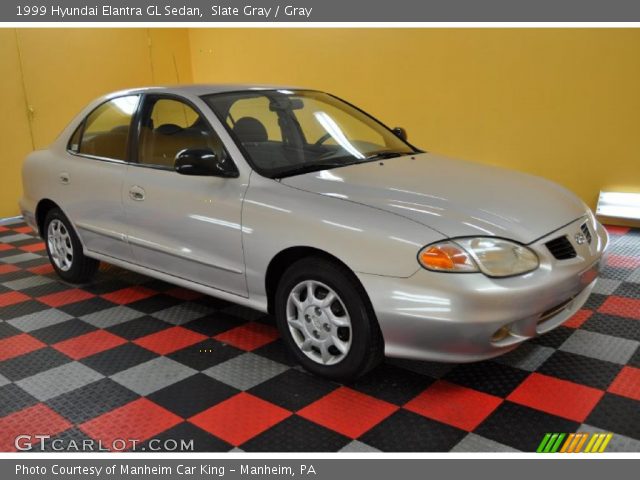 1999 Hyundai Elantra GL Sedan in Slate Gray