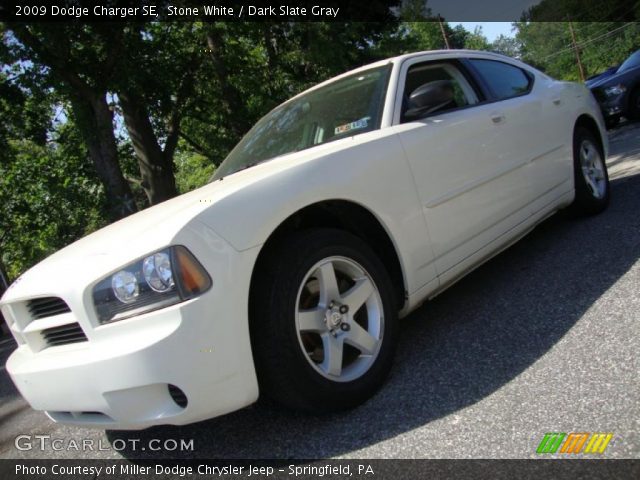 2009 Dodge Charger SE in Stone White