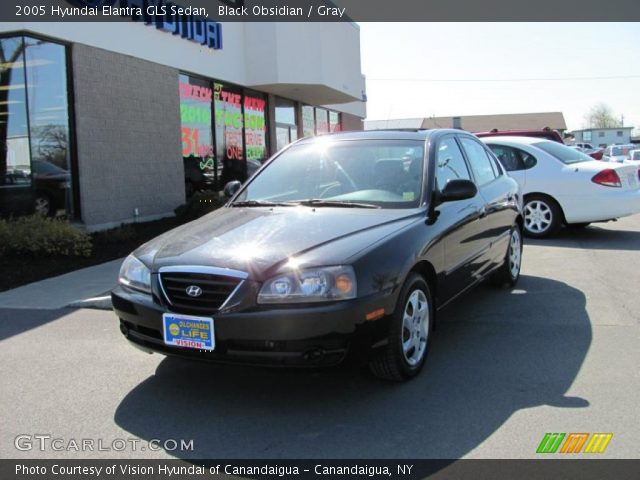 2005 Hyundai Elantra GLS Sedan in Black Obsidian