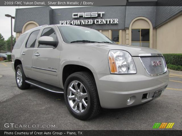 2009 GMC Yukon Denali in Silver Birch Metallic